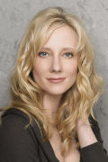 Anne Heche (small)
