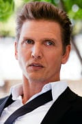 Barry Pepper (small)