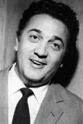Federico Fellini (small)