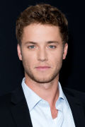 Jeremy Sumpter (small)