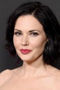Laura Mennell (small)