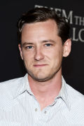 Lewis Pullman (small)