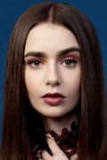 Lily Collins (small)