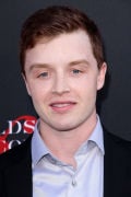 Noel Fisher (small)