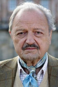 Peter Bowles (small)