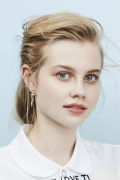 Angourie Rice (small)