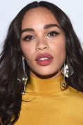 Cleopatra Coleman (small)