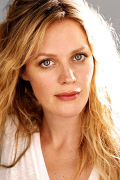Elizabeth Stanley (small)