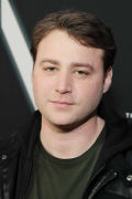 Emory Cohen (small)