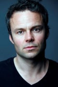 Jamie Glover (small)