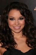 Jessica Parker Kennedy (small)