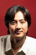 Jung Joon-ho (small)