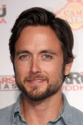 Justin Chatwin (small)