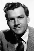 Kenneth More (small)