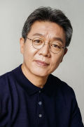 Kim Seung-wook (small)