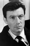Laurence Harvey (small)