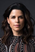 Neve Campbell (small)