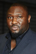 Nonso Anozie (small)