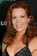 Robyn Lively (small)