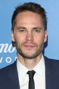 Taylor Kitsch (small)