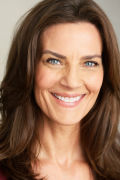 Terry Farrell (small)