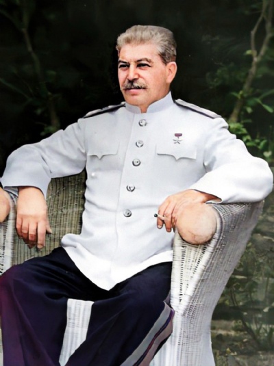 Joseph Stalin, Leader
