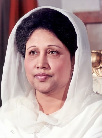 Khaleda Zia, Statesman