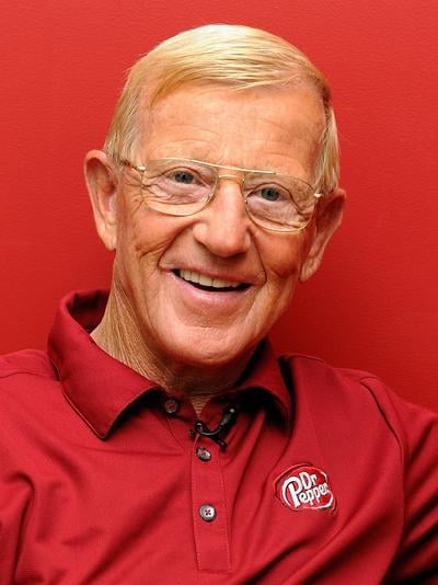 Lou Holtz, Coach
