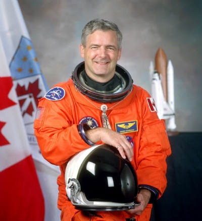 Marc Garneau, Astronaut