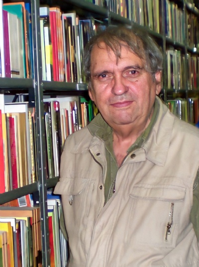 Rafael Cadenas, Poet