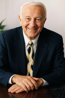 Small: Robert Atkins