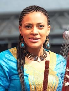 Sona Jobarteh