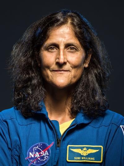 Sunita Williams, Astronaut