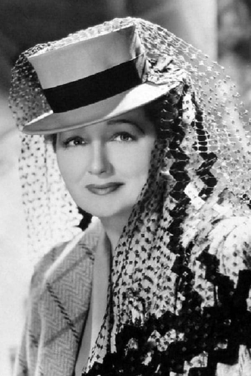 Hedda Hopper's Hollywood No. 6 (1942)